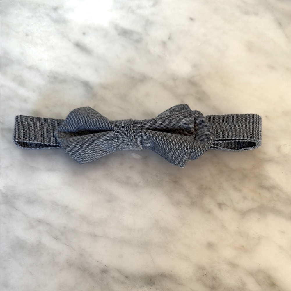 *LIKE NEW* J. Crew Crewcuts Bow Tie